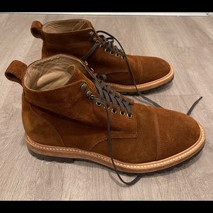Taylor Stitch The Moto Boot in Weatherproof Snuff Suede